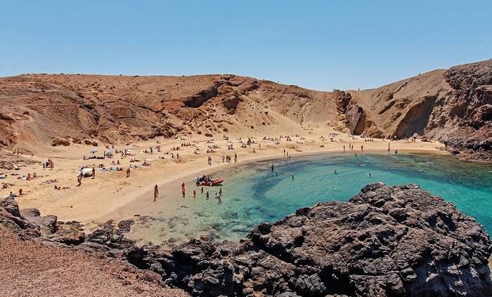 lanzarote-vakantie-mooie-stranden-plekken