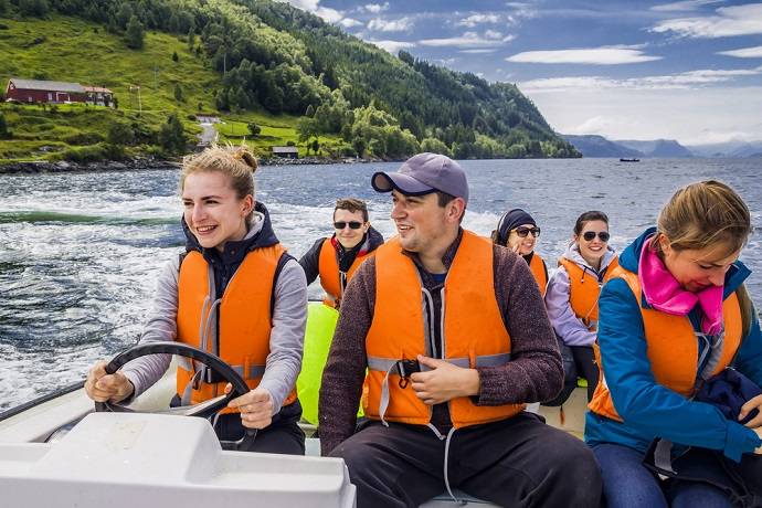 rondreizen-noorwegen-voorbeelden-groep-camper
