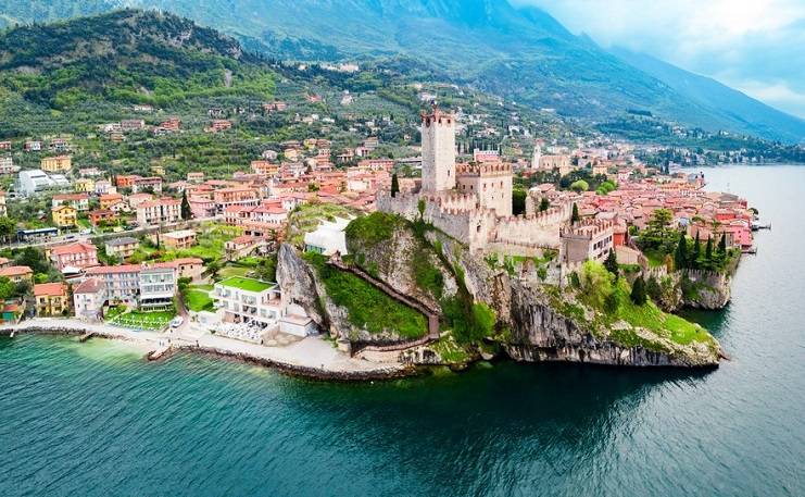 gardameer-kasteel-bezienswaardigheden-wat-doen