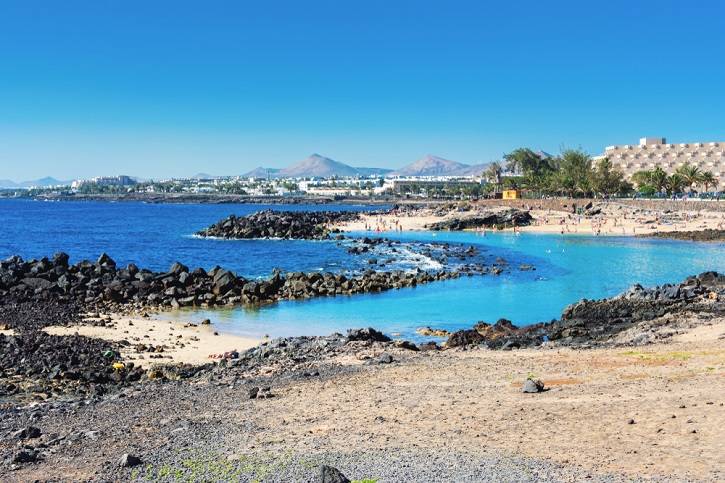 costa-teguise-stranden-info