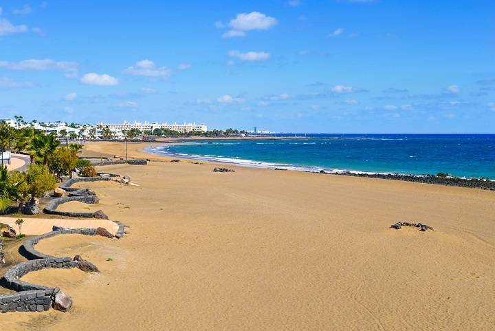 puerto-del-carmen-strand