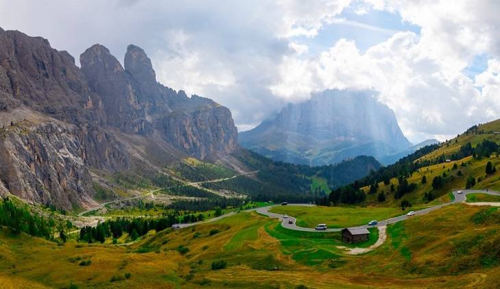 val-gardena-pas-dolomieten