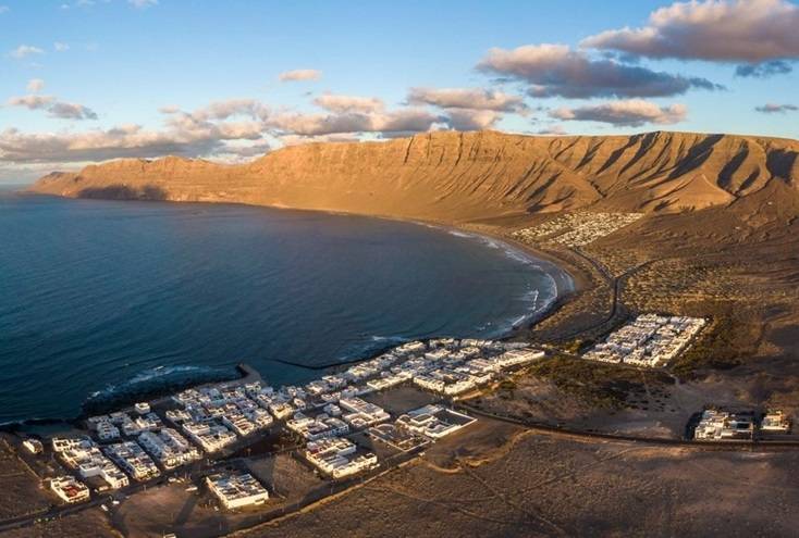 famara-lanzarote-dorpen