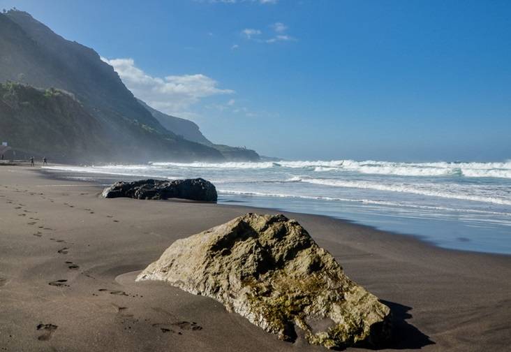 leukste-stranden-tenerife-zwart
